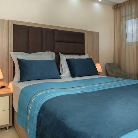 Apartmani Tref Petrovac Kültér fotó