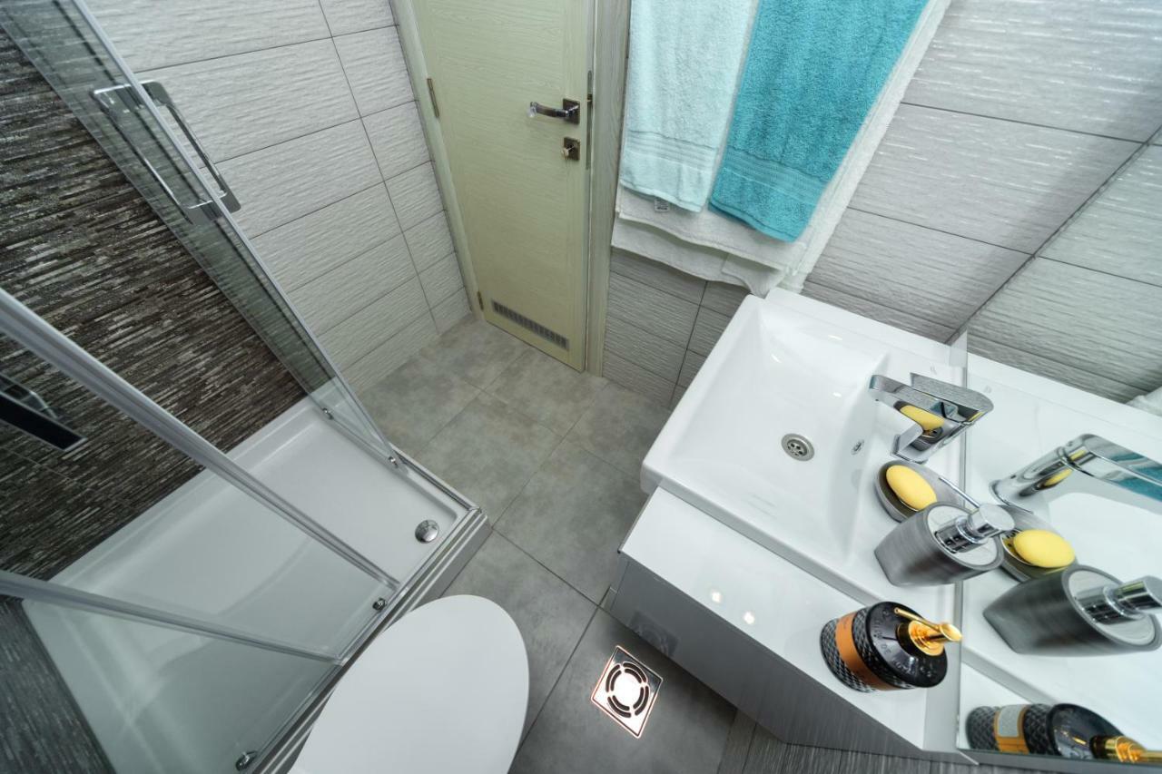 Apartmani Tref Petrovac Kültér fotó