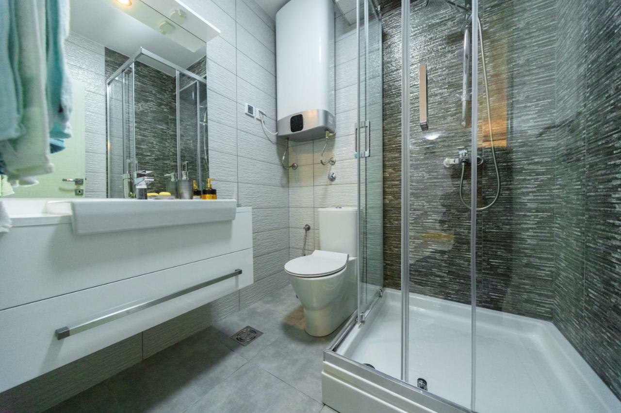 Apartmani Tref Petrovac Kültér fotó