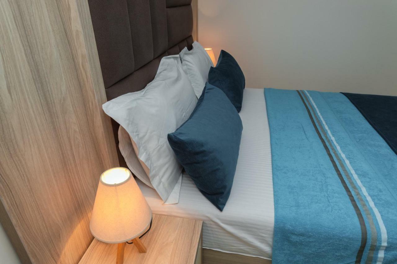 Apartmani Tref Petrovac Kültér fotó