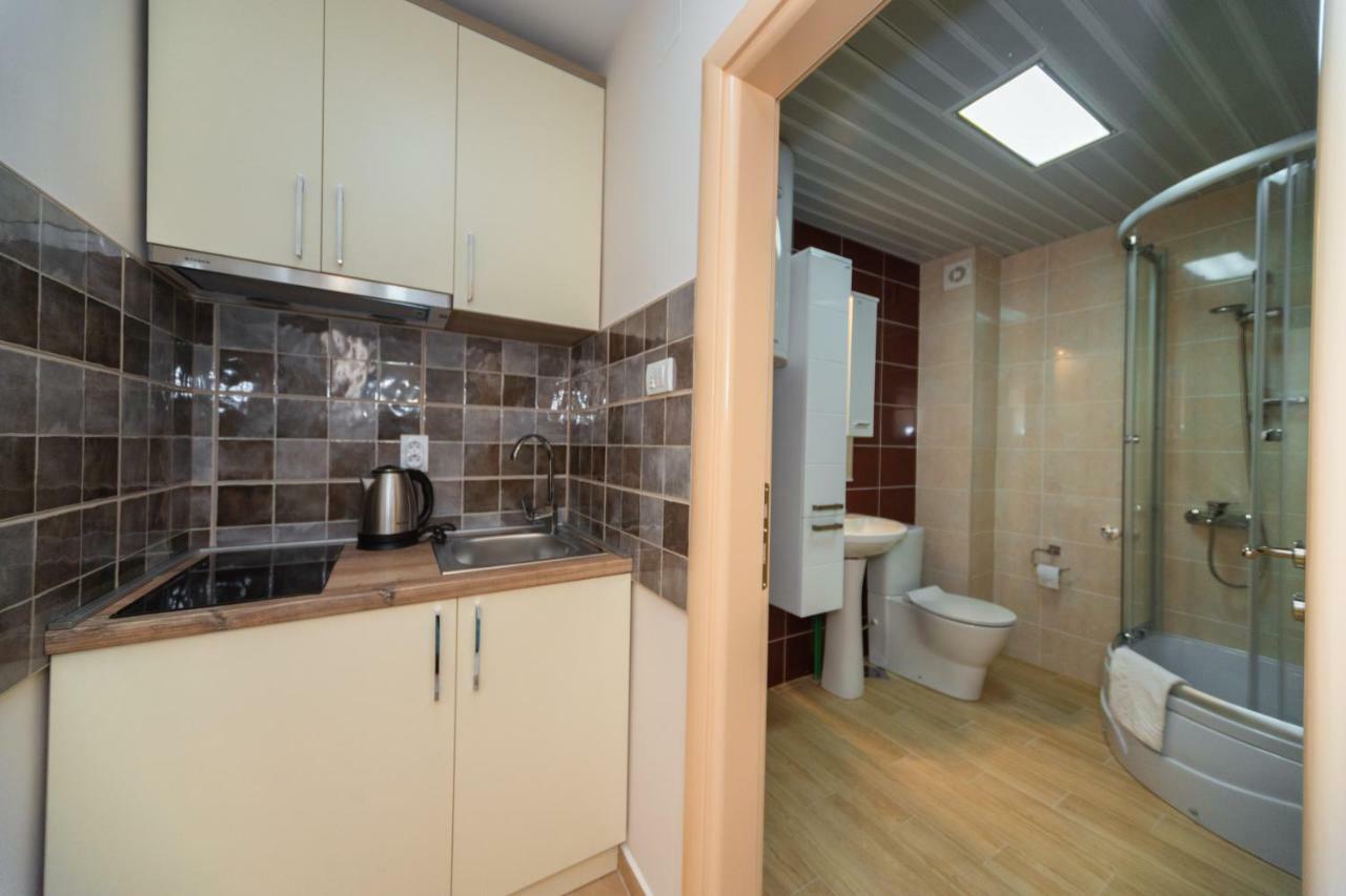 Apartmani Tref Petrovac Kültér fotó